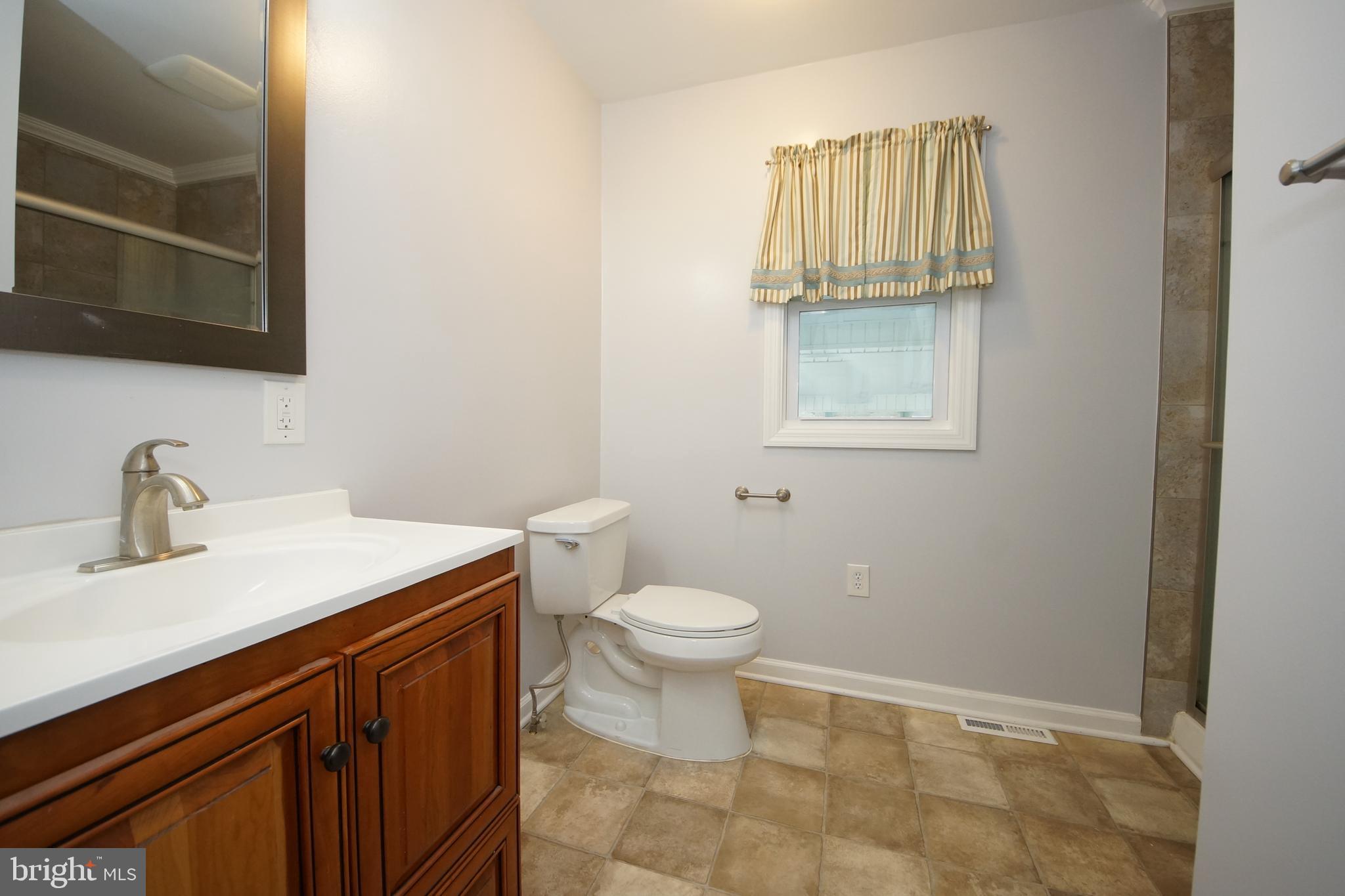 57 Endicott Road Hamilton, NJ 08690 - Photo 19 of 44