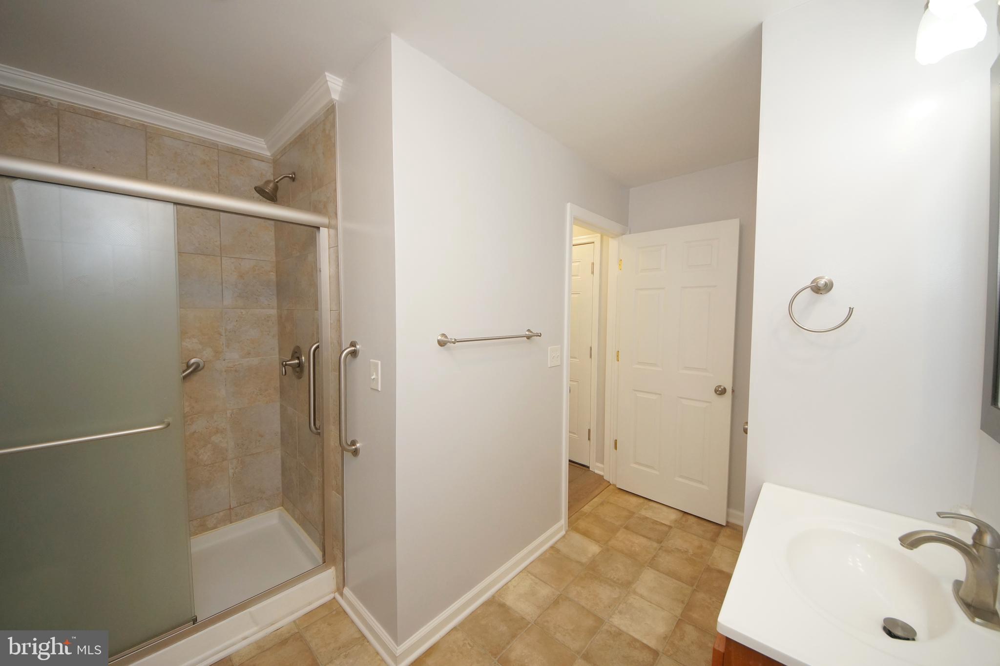 57 Endicott Road Hamilton, NJ 08690 - Photo 20 of 44