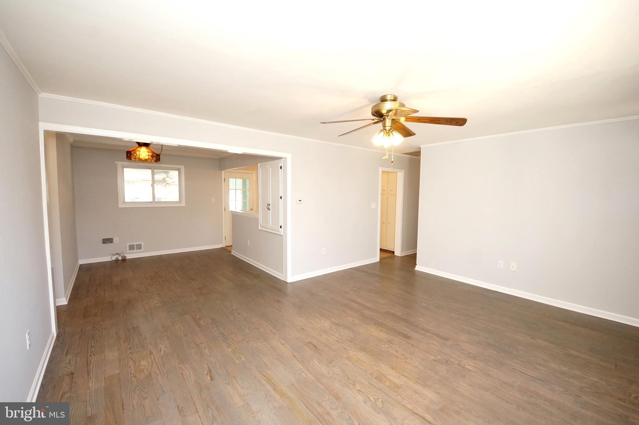 57 Endicott Road Hamilton, NJ 08690 - Photo 7 of 44