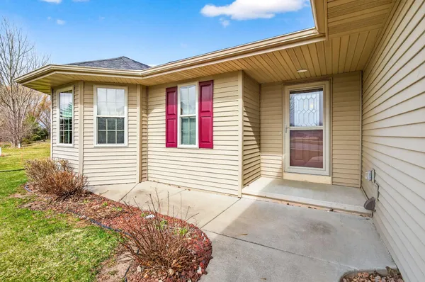 $399,900 | 343 Dakota Lee Way, Omro, WI 54963