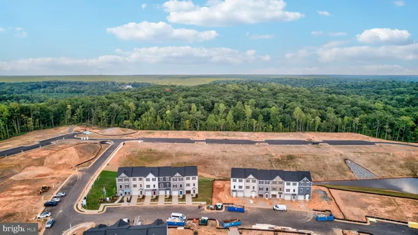 $385,999 | 36142 Wilderness Shores Way, Locust Grove, VA 22508