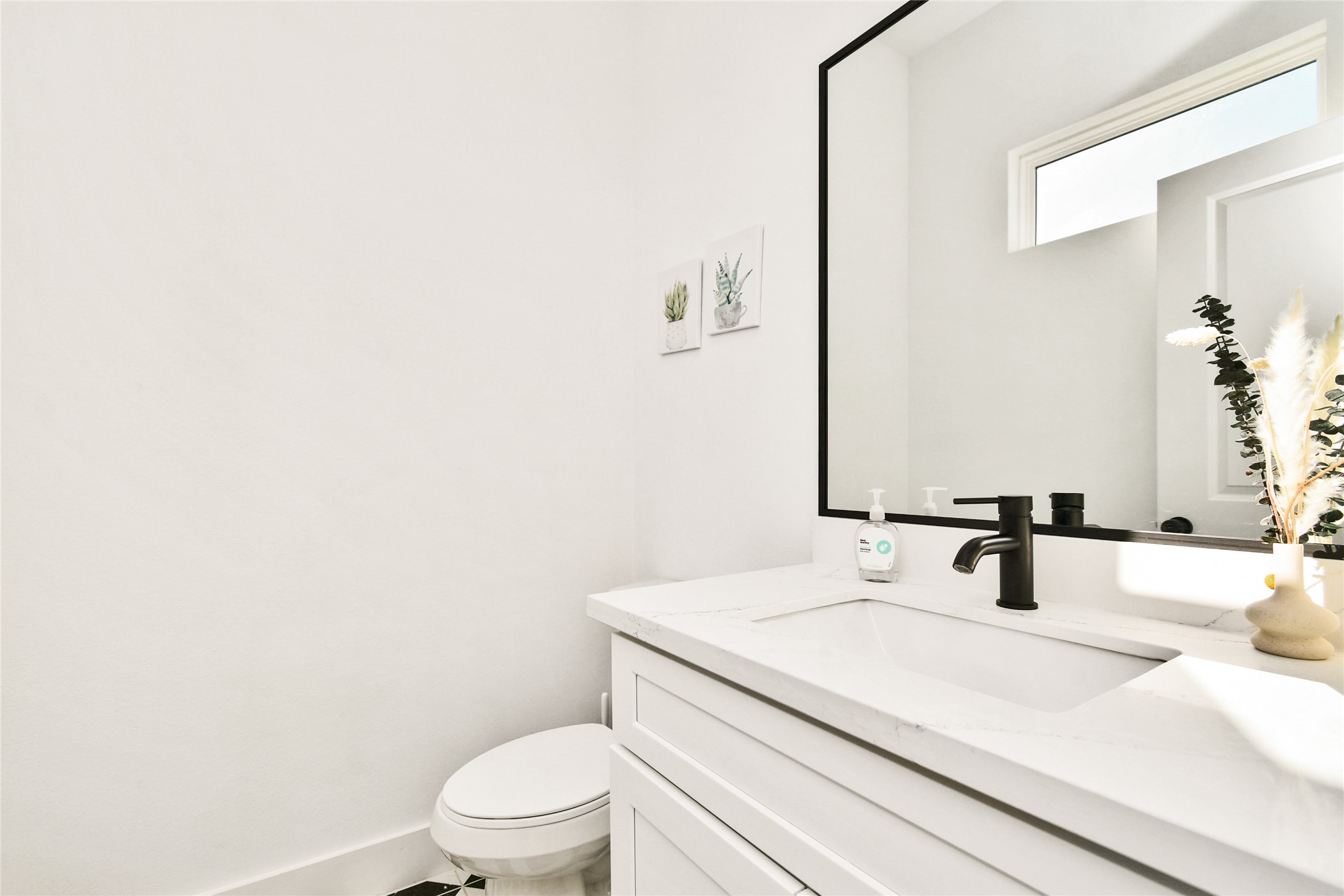 208 North York Street, Unit B Houston, TX 77003 - Photo 15 of 32