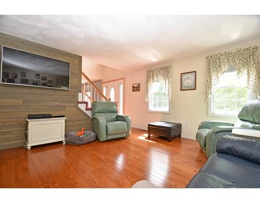 102 Lowell Road, Unit A Pepperell, MA 01463 - Photo 3 of 18
