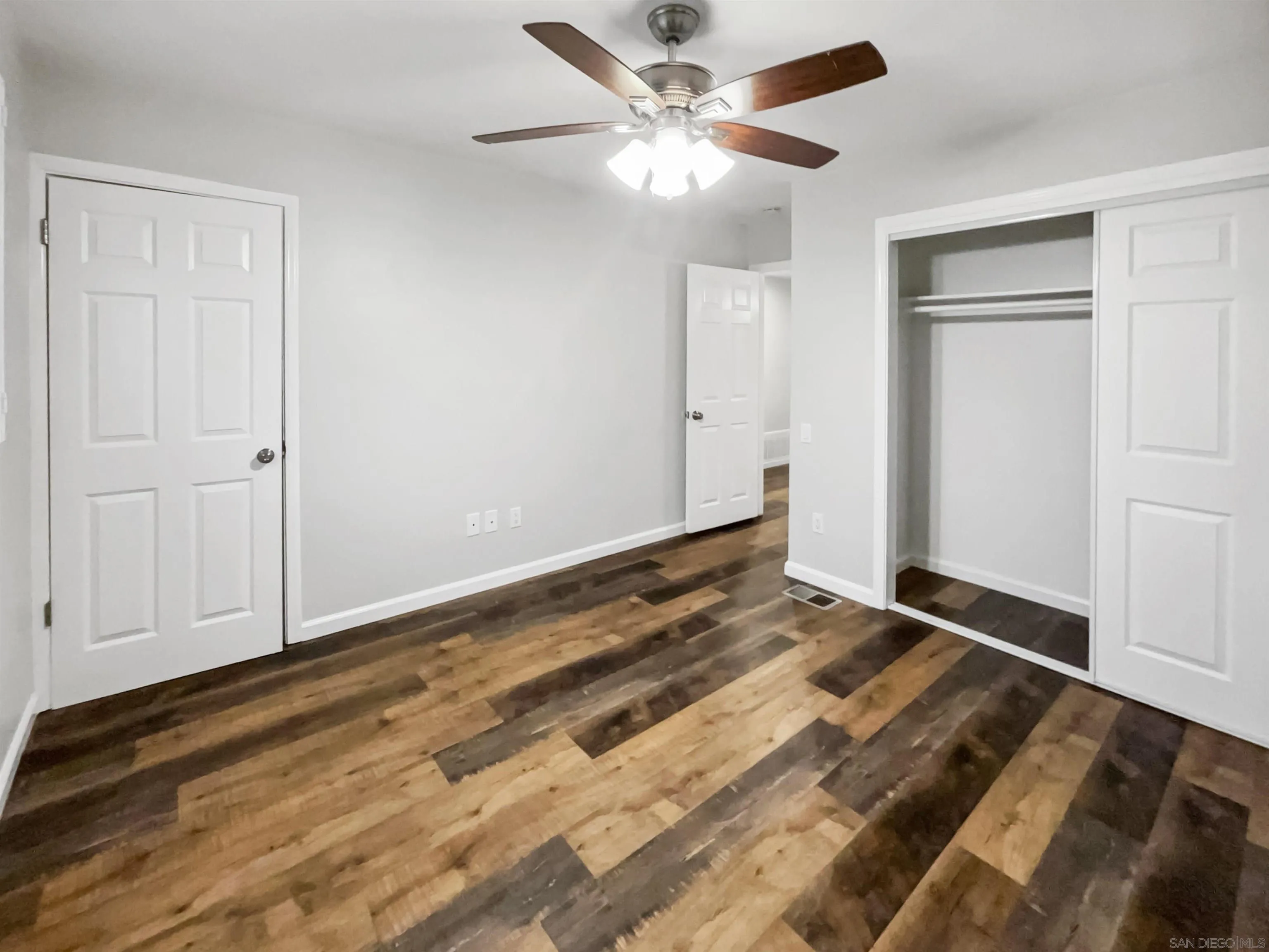 212 South Wisconsin Street Fallbrook, CA 92028 - Photo 13 of 16 a view of an empty room