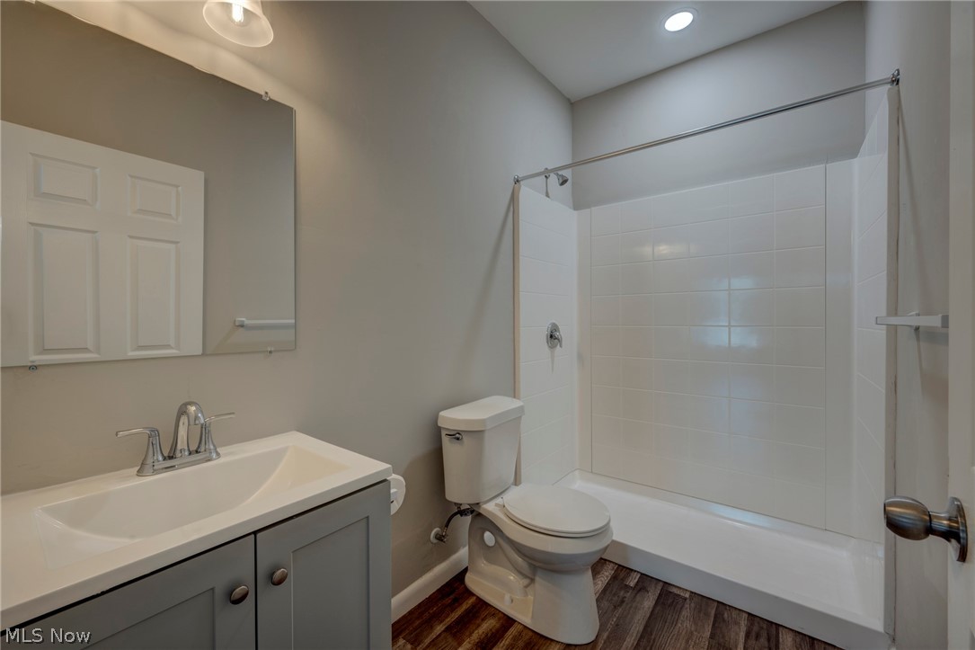 4438 Pearl Road Cleveland, OH 44109 - Photo 35 of 50
