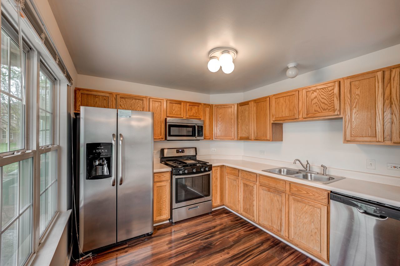 2935 Rutland Circle, Unit 102 Naperville, IL 60564 - Photo 11 of 27