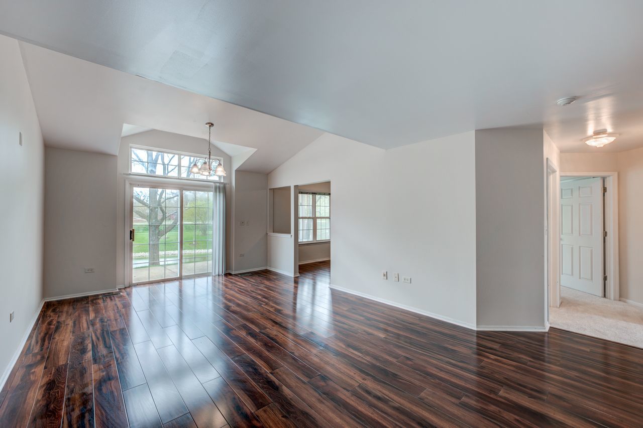 2935 Rutland Circle, Unit 102 Naperville, IL 60564 - Photo 6 of 27