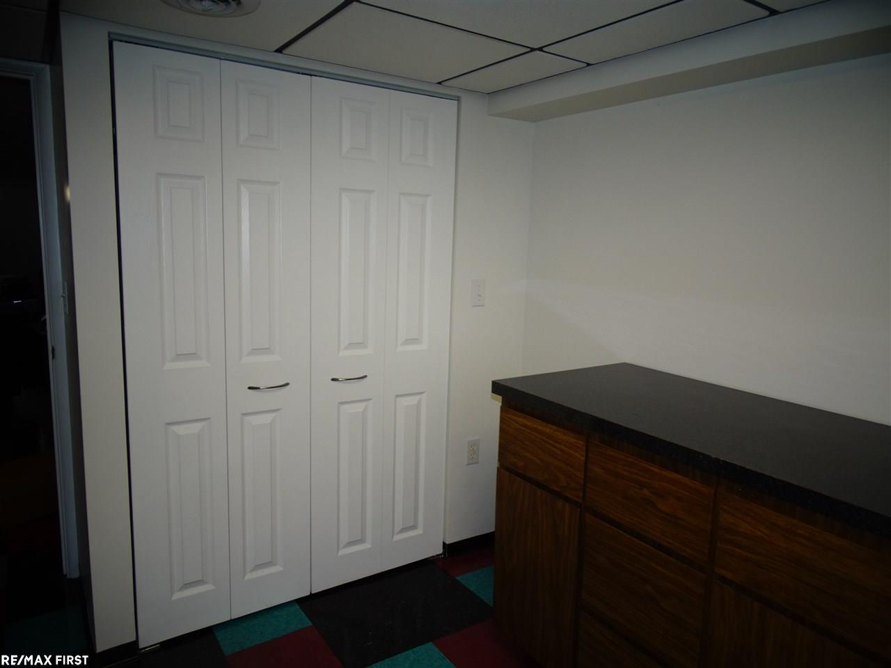 18362 South Nunneley Road Clinton Township, MI 48035 - Photo 19 of 24