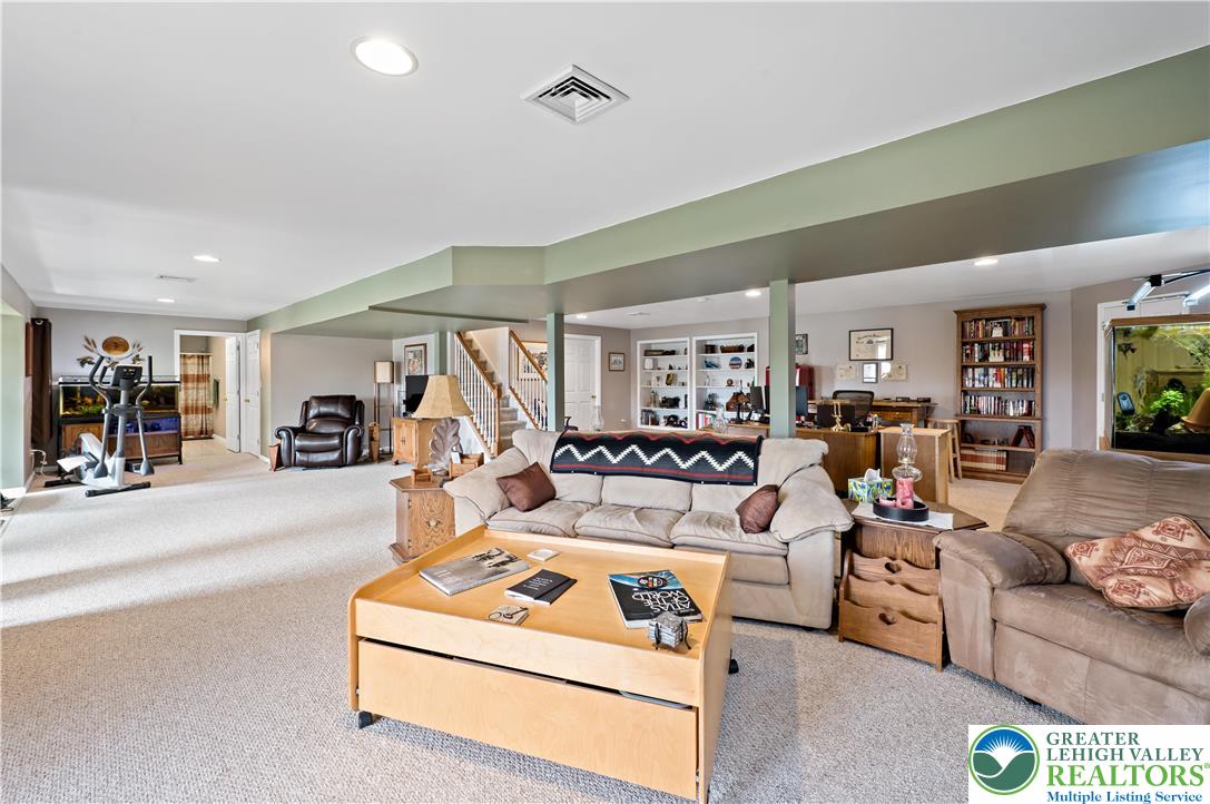 4778 Aziza Road New Tripoli, PA 18066 - Photo 20 of 27 Gallery Image 20