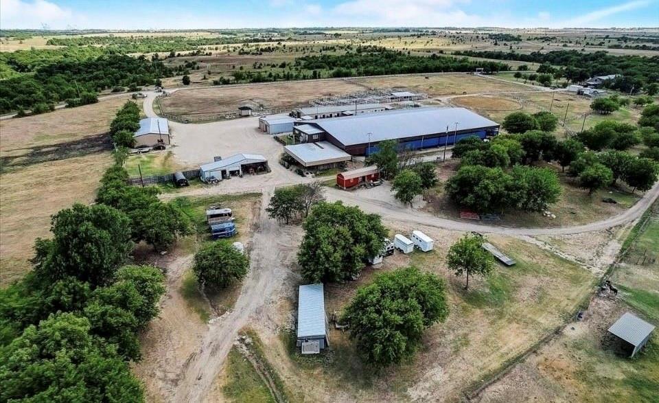 9494 Waide Road Sanger, TX 76266 - Photo 36 of 40 Gallery Image 36
