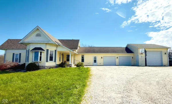$469,900 | 15241 East Jackson Road, Hope, IN 47246