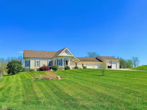 $449,900 | 15241 East Jackson Road, Hope, IN 47246