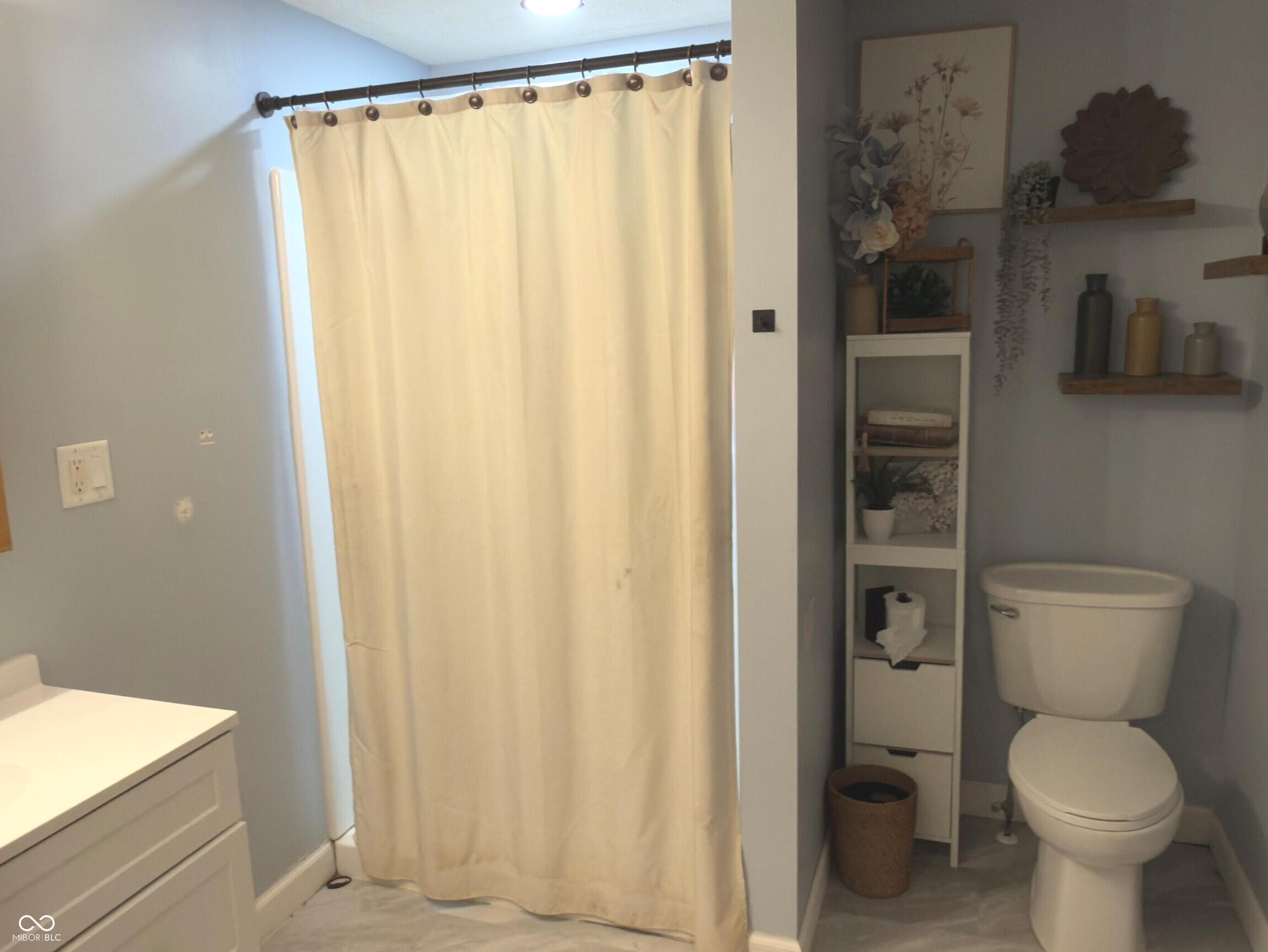 15241 East Jackson Road Hope, IN 47246 - Photo 15 of 34