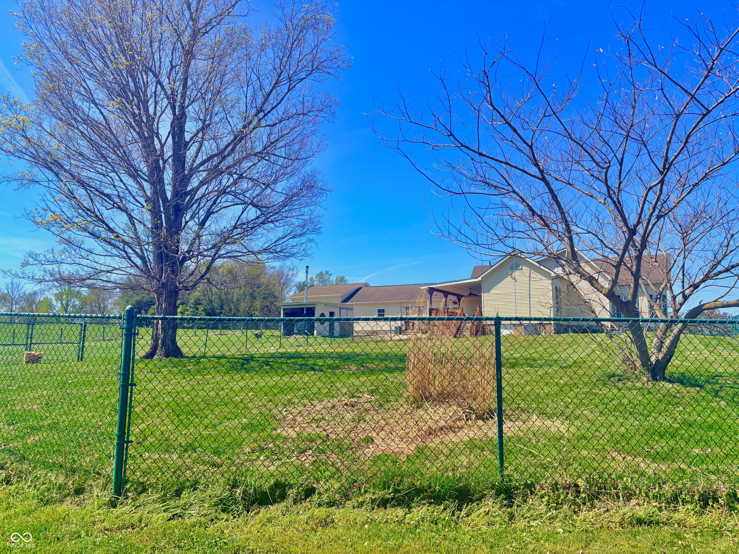 15241 East Jackson Road Hope, IN 47246 - Photo 31 of 34