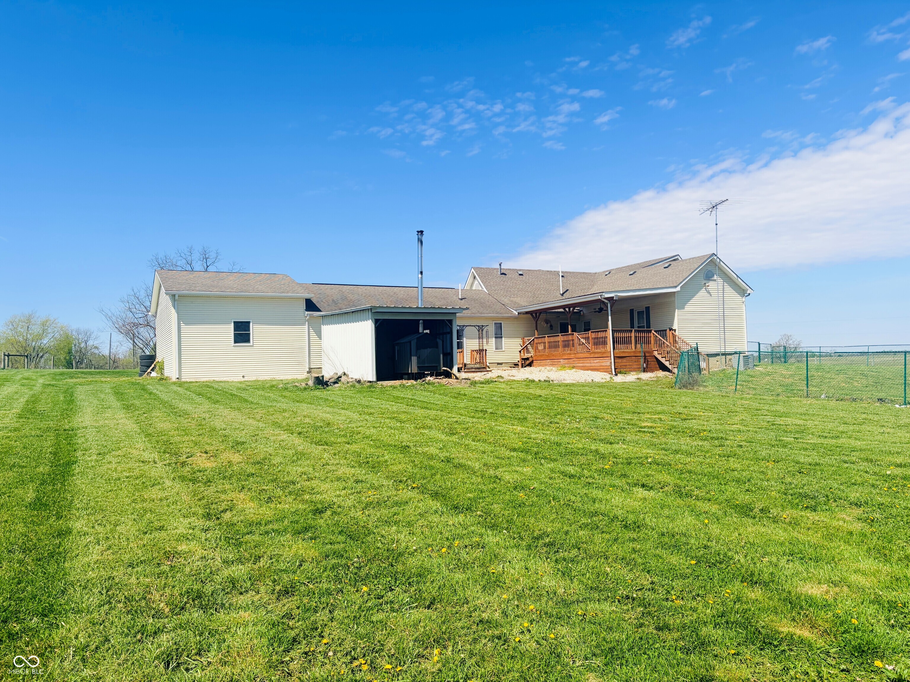 15241 East Jackson Road Hope, IN 47246 - Photo 33 of 34