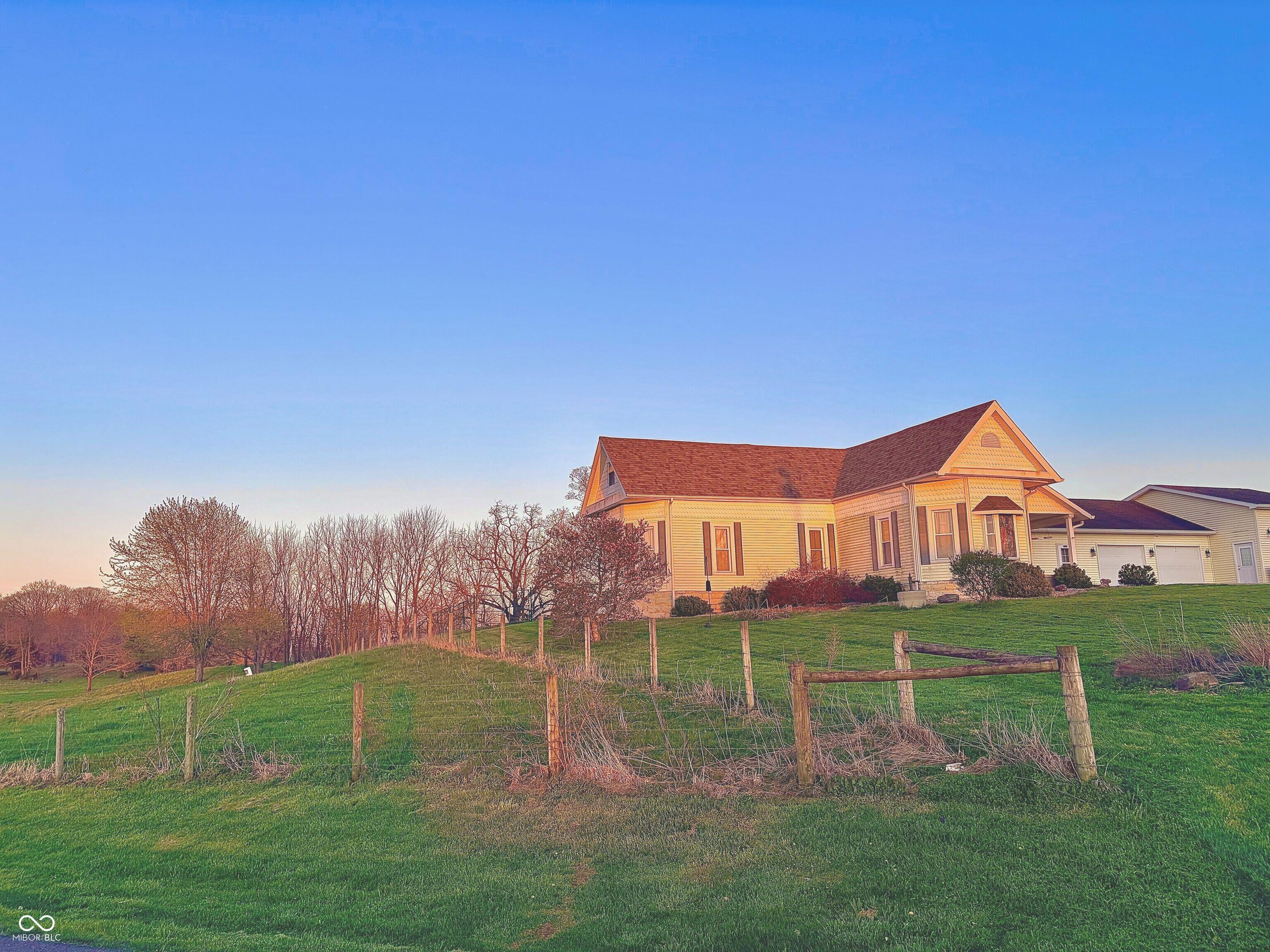 15241 East Jackson Road Hope, IN 47246 - Photo 4 of 35