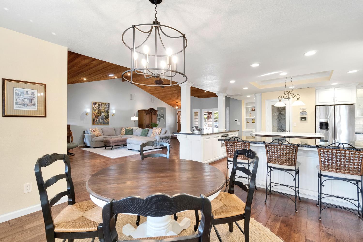 1367 East Decatur Avenue Fresno, CA 93720 - Photo 12 of 48