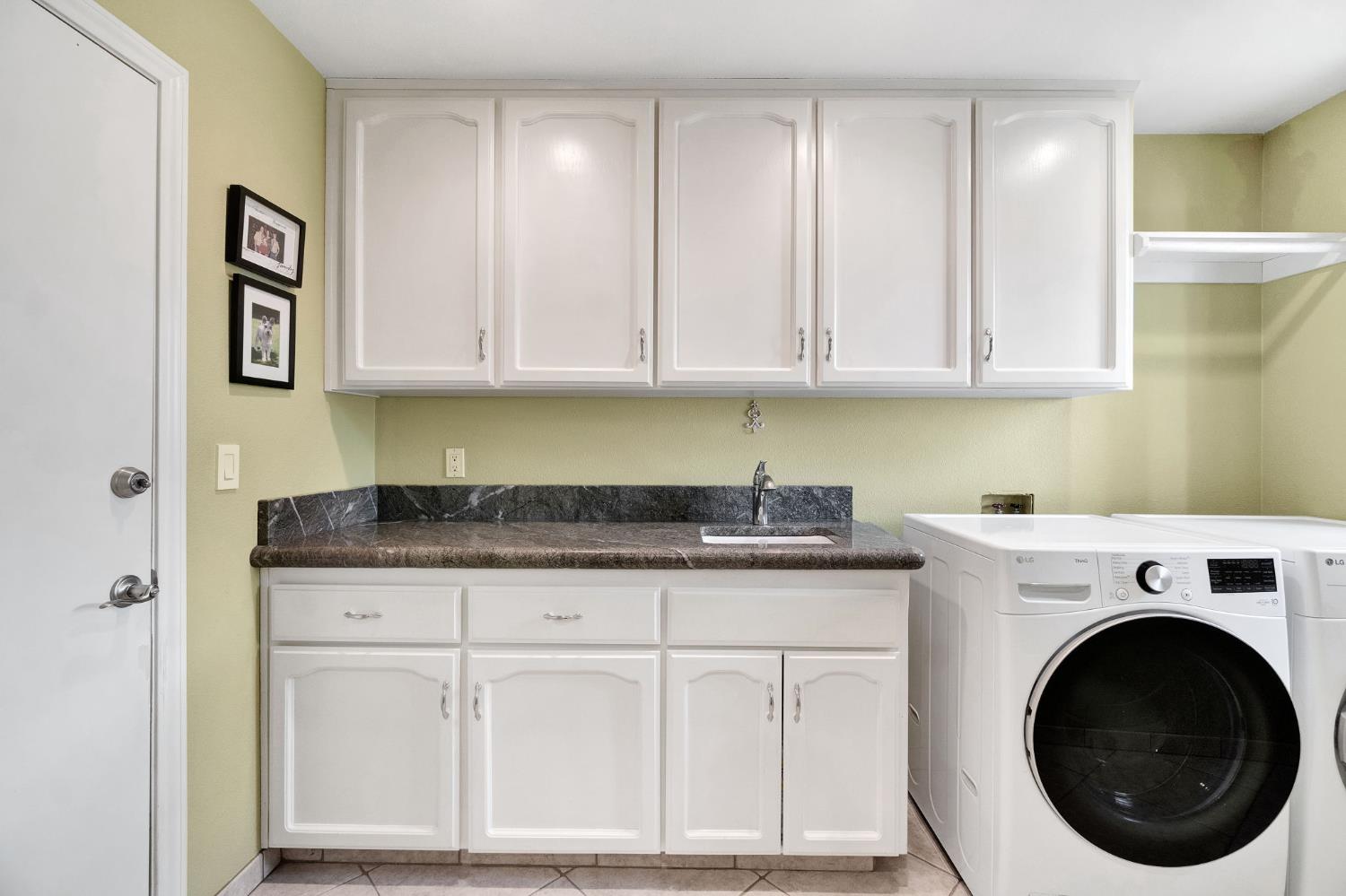 1367 East Decatur Avenue Fresno, CA 93720 - Photo 19 of 48