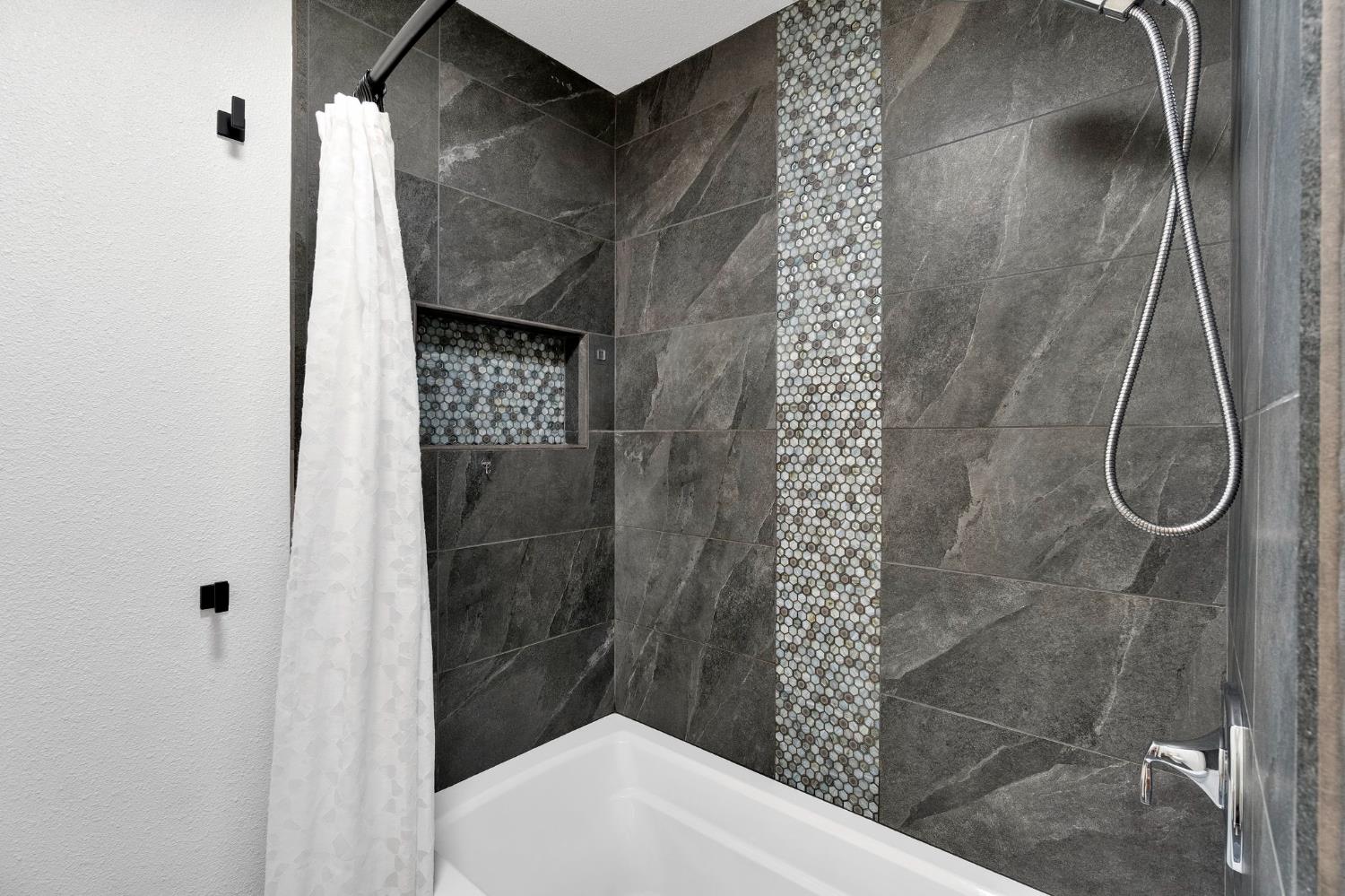 1367 East Decatur Avenue Fresno, CA 93720 - Photo 29 of 48