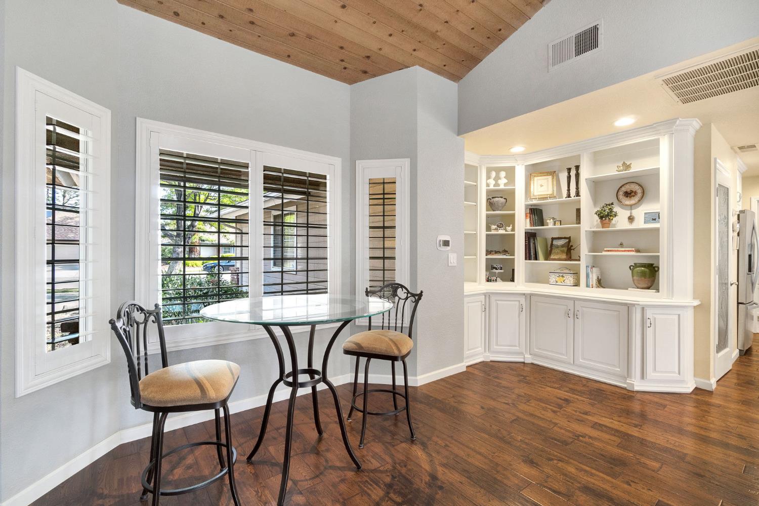 1367 East Decatur Avenue Fresno, CA 93720 - Photo 8 of 48