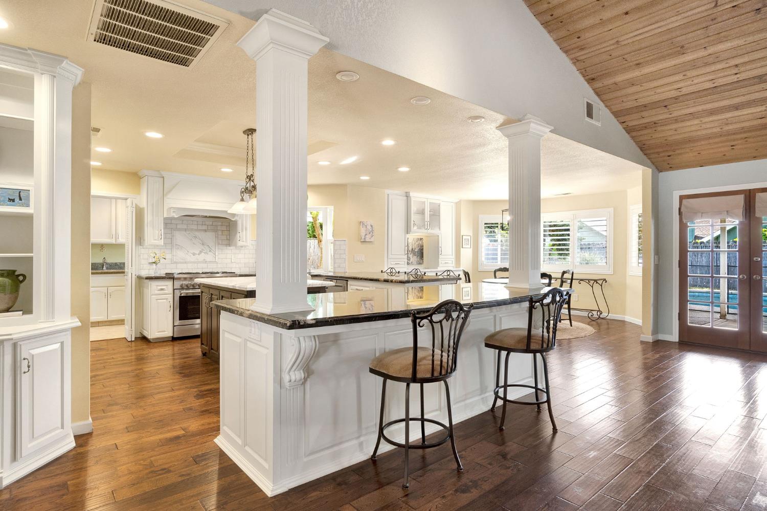 1367 East Decatur Avenue Fresno, CA 93720 - Photo 9 of 48