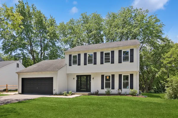 $529,900 | 1425 Banbury Avenue, St. Charles, IL 60174