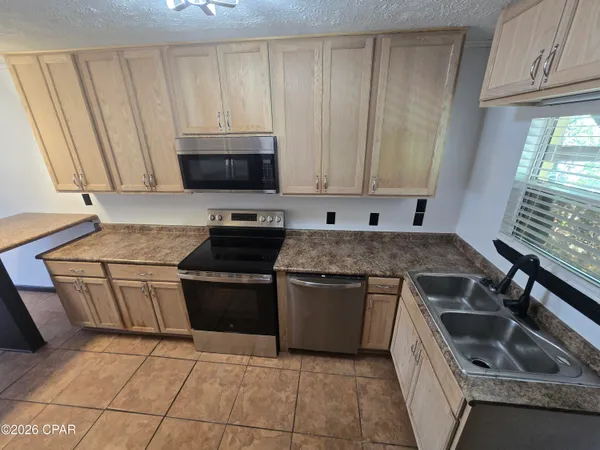 $1,300 | 3613 East 14th Street, Panama City, FL 32404