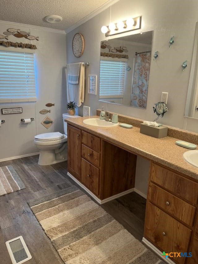 310 10th Street Port O'Connor, TX 77982 - Photo 14 of 44
