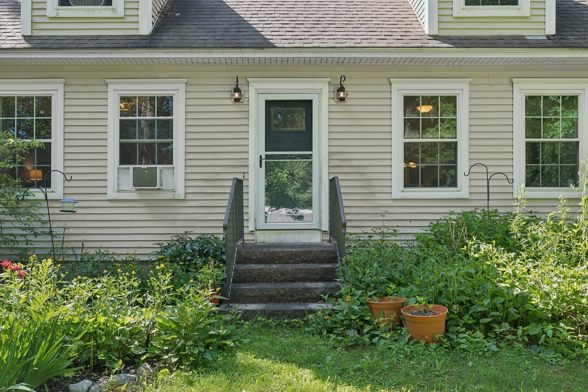 218 Varney Mill Road Windham, ME 04062 - Photo 4 of 35 5_DSC02405