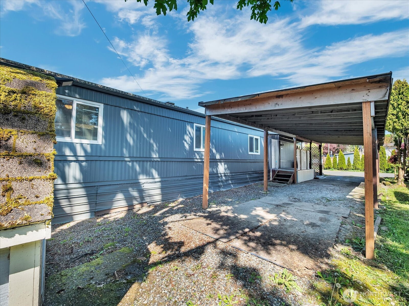 415 Lakeview Road, Unit E4 Lynnwood, WA 98087 - Photo 24 of 32 Gallery Image 24