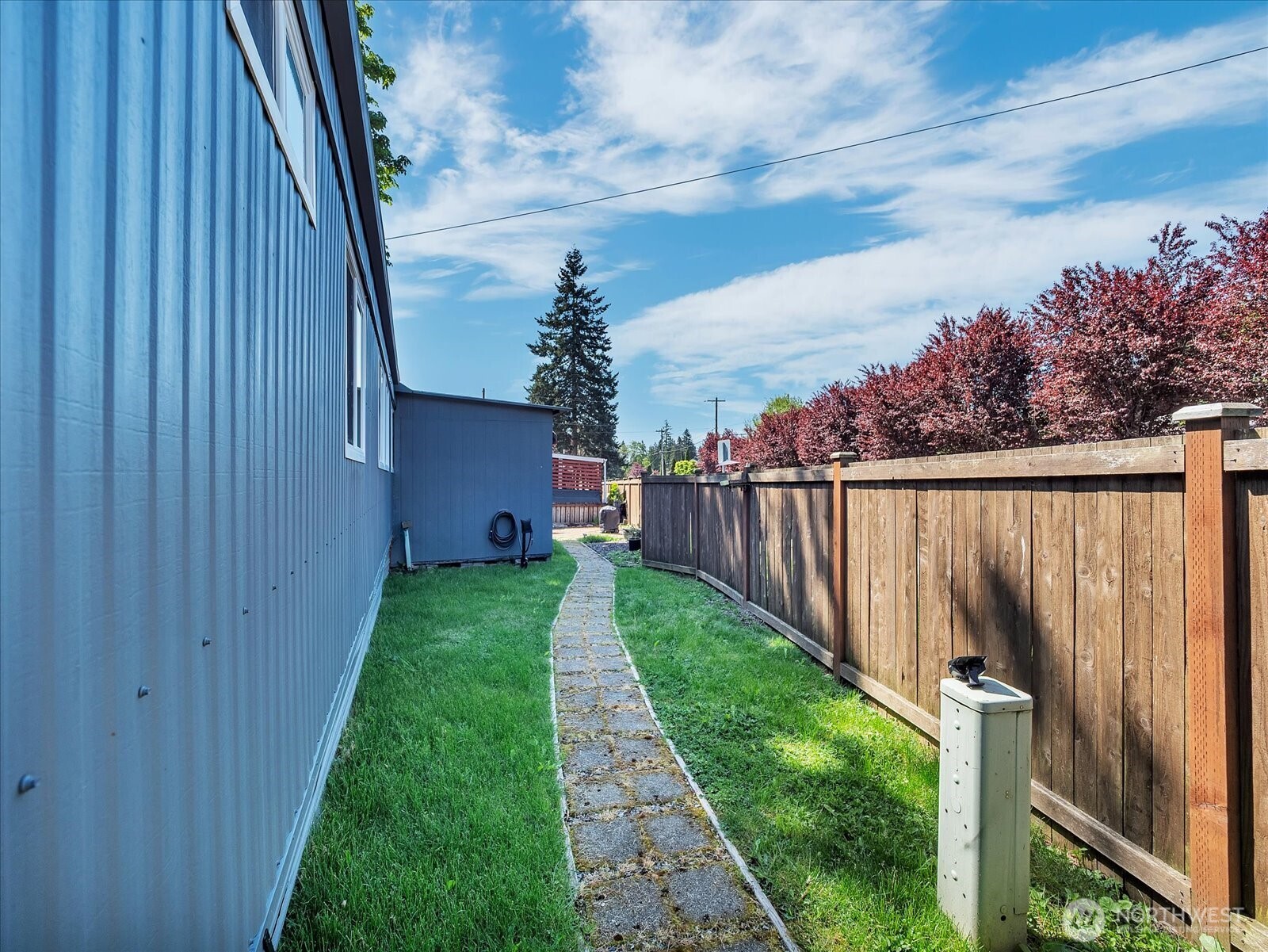 415 Lakeview Road, Unit E4 Lynnwood, WA 98087 - Photo 27 of 32 Gallery Image 27
