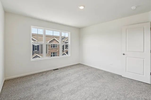 $382,990 | 17321 Ulster Drive, Tinley Park, IL 60477