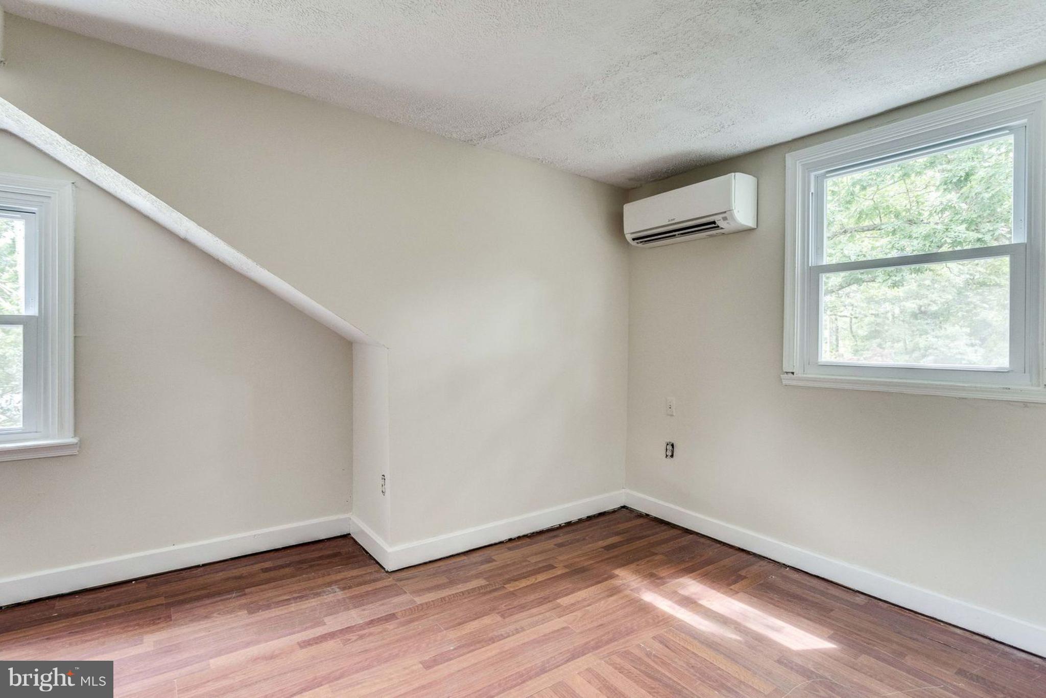 9204 Dangerfield Road Clinton, MD 20735 - Photo 27 of 28 Bedroom
