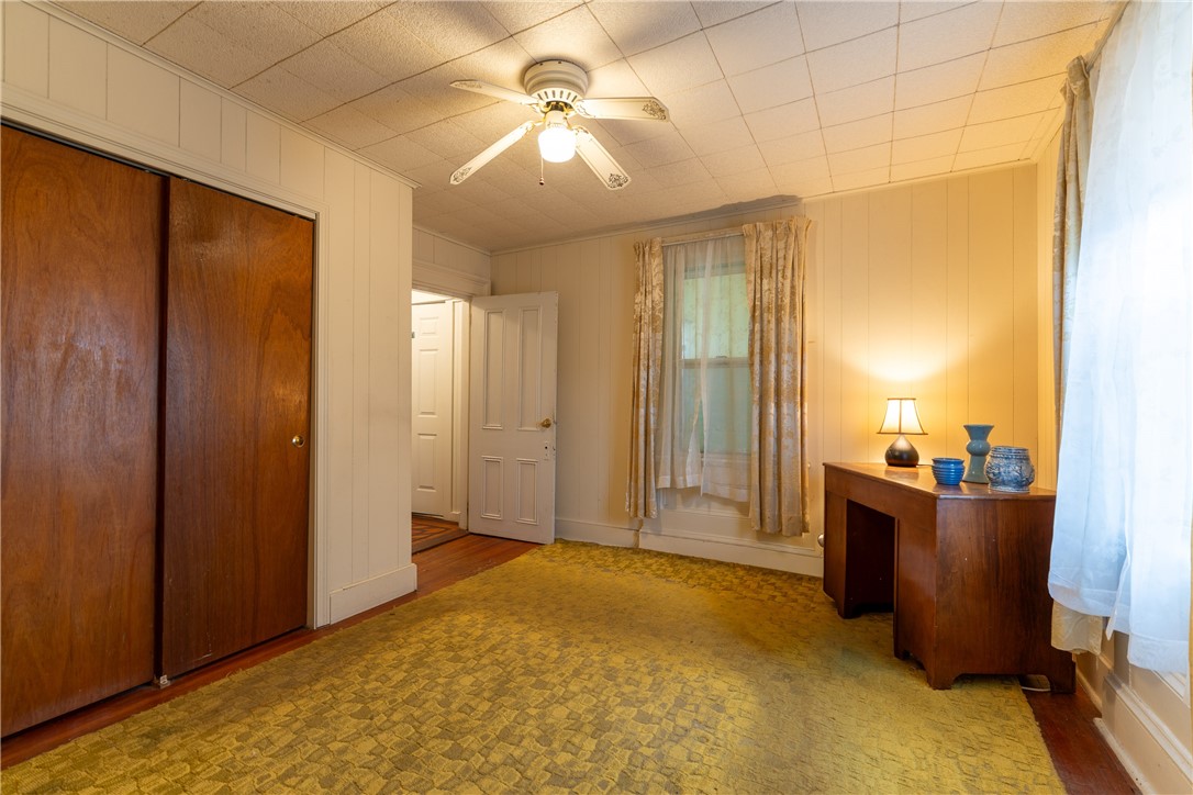 17 Warner Street Newport, RI 02840 - Photo 18 of 32