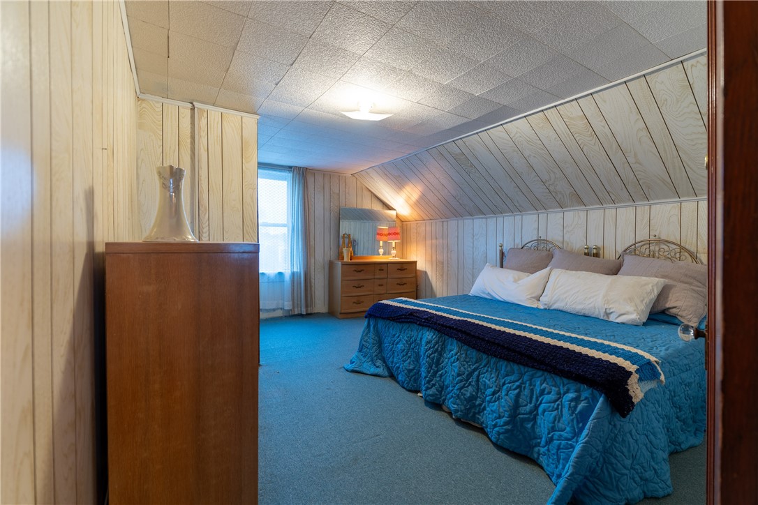 17 Warner Street Newport, RI 02840 - Photo 21 of 32