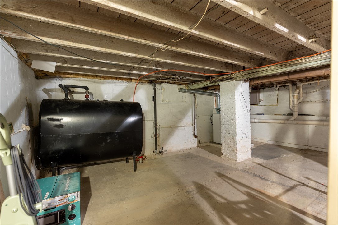 17 Warner Street Newport, RI 02840 - Photo 29 of 32