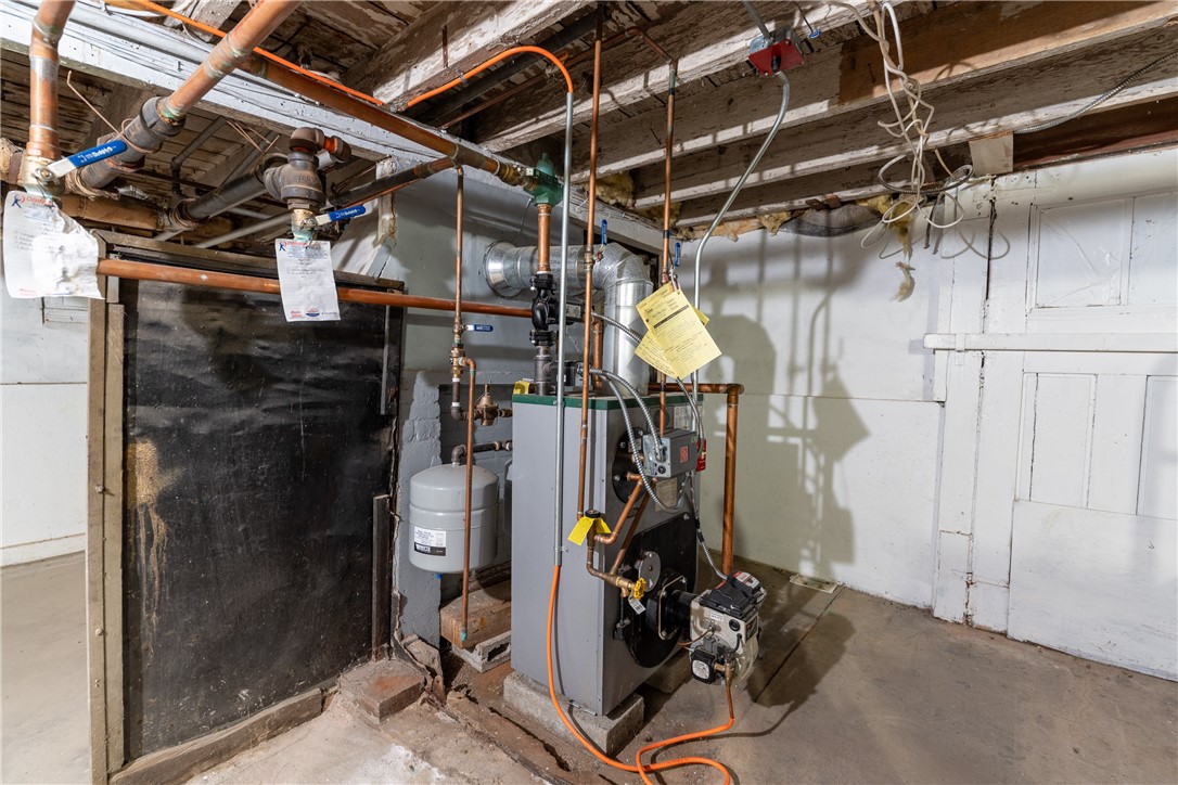 17 Warner Street Newport, RI 02840 - Photo 30 of 32