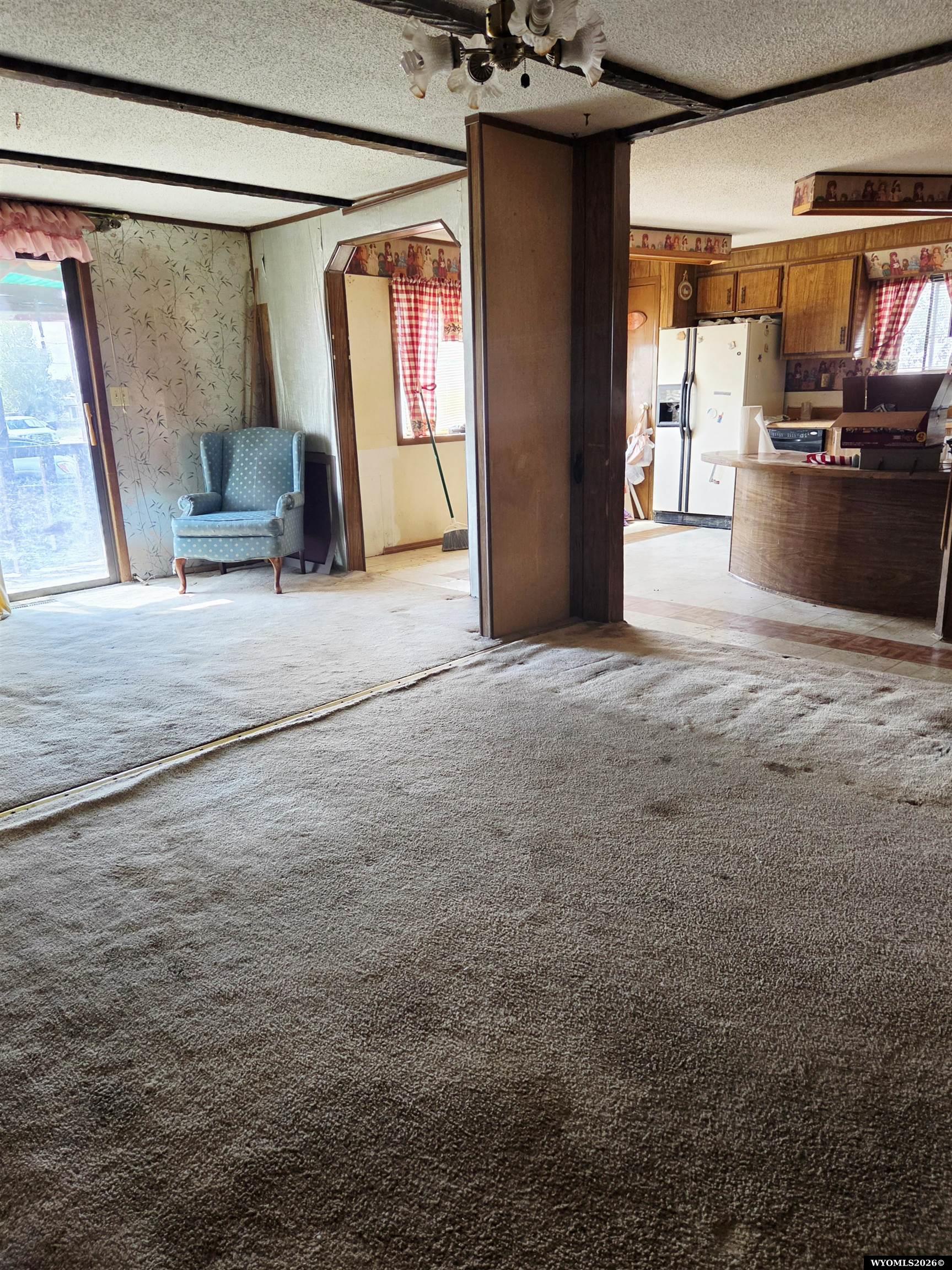 613 Harding Avenue Mills, WY 82604 - Photo 8 of 16 Gallery Image 8