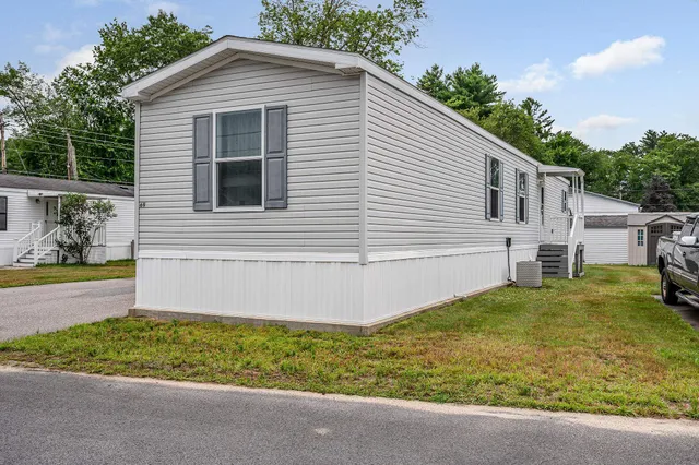 $210,000 | 69 Caddy Drive, Salem, NH 03079