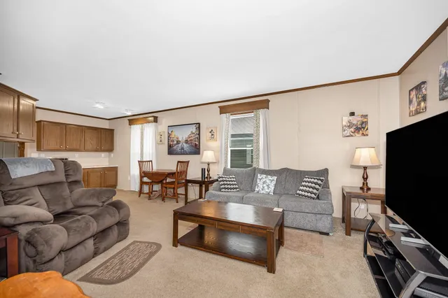 $210,000 | 69 Caddy Drive, Salem, NH 03079