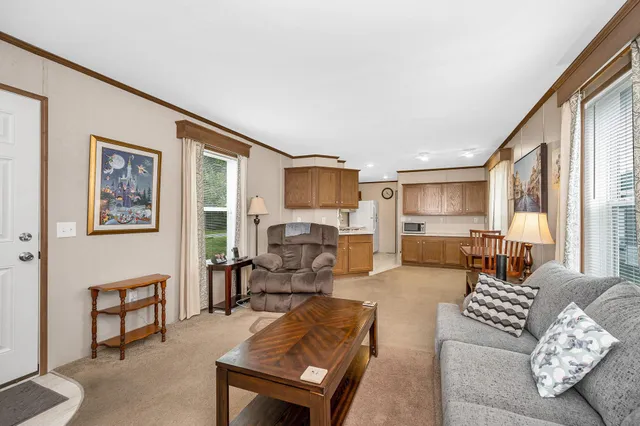 $210,000 | 69 Caddy Drive, Salem, NH 03079