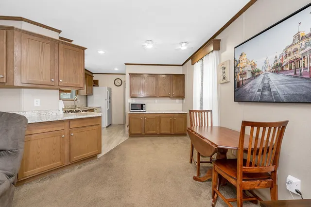 $210,000 | 69 Caddy Drive, Salem, NH 03079