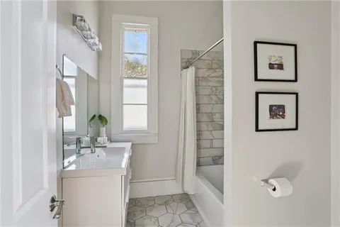 $749,000 | 4431 Tchoupitoulas Street, New Orleans, LA 70115