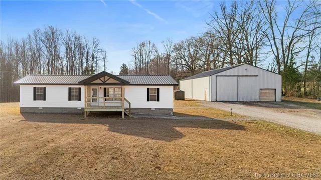 $269,900 | 928 South Bloomington Trail Road, Scottsburg, IN 47170
