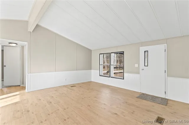 $269,900 | 928 South Bloomington Trail Road, Scottsburg, IN 47170