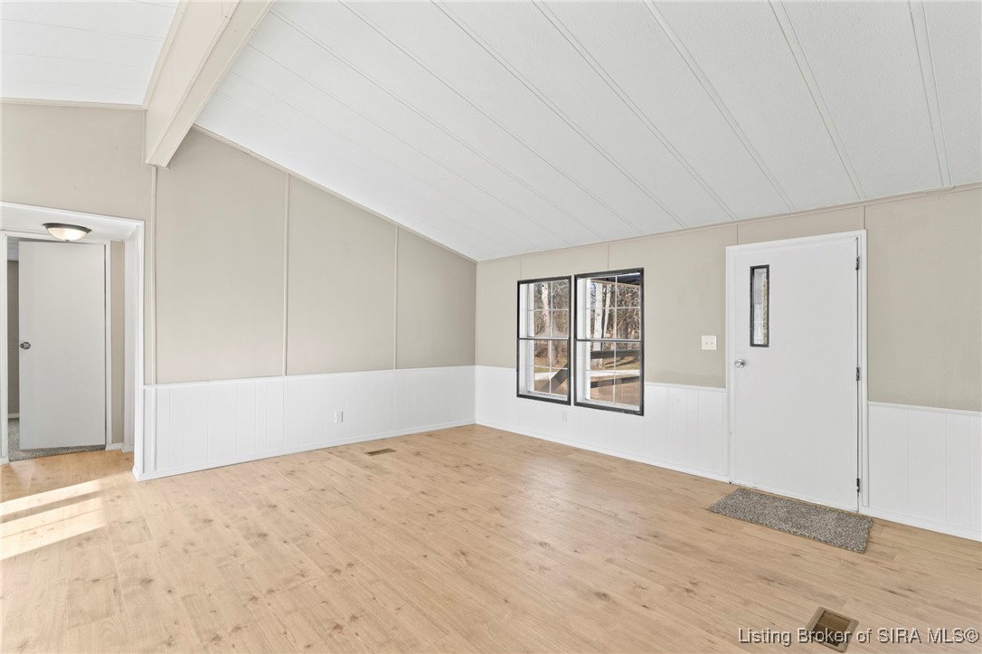 928 South Bloomington Trail Road Scottsburg, IN 47170 - Photo 17 of 36