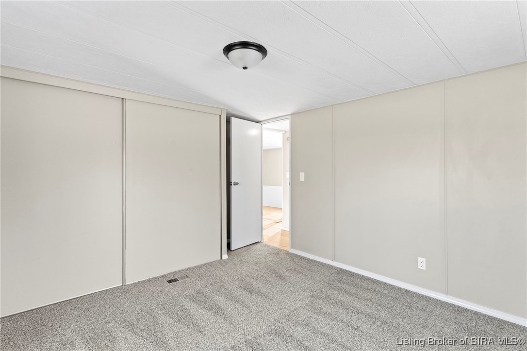 928 South Bloomington Trail Road Scottsburg, IN 47170 - Photo 27 of 36