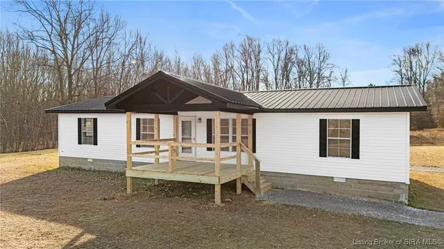 $269,900 | 928 South Bloomington Trail Road, Scottsburg, IN 47170