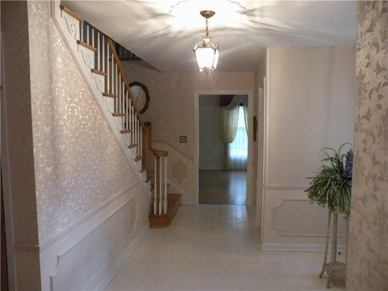 5410 Channing Road Indianapolis, IN 46226 - Photo 2 of 24 Gallery Image 2