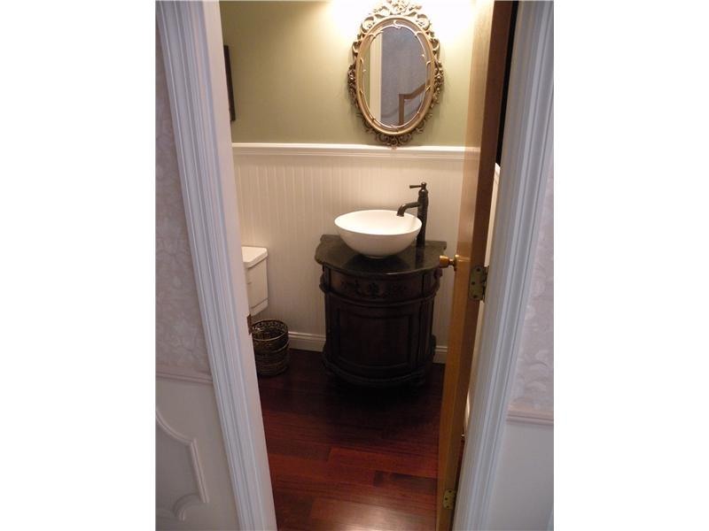 5410 Channing Road Indianapolis, IN 46226 - Photo 15 of 24 Gallery Image 15